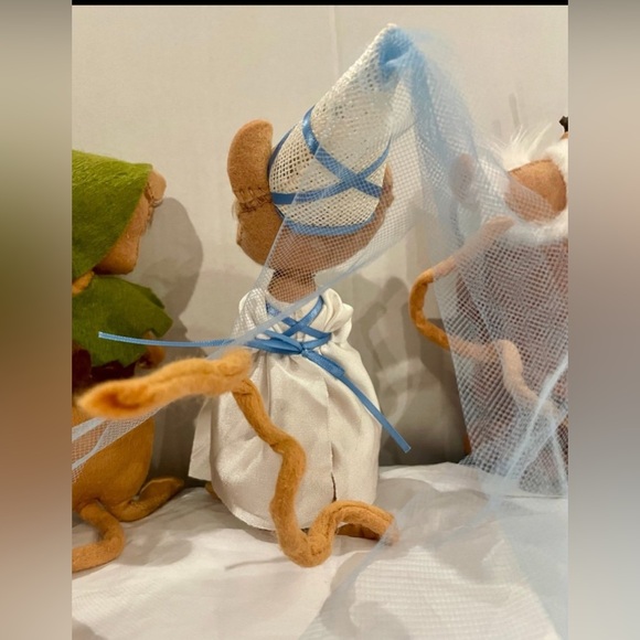 Annalee dolls set Robin Hood , Maid Marion, Friar Tick vintage dolls - Picture 6 of 12